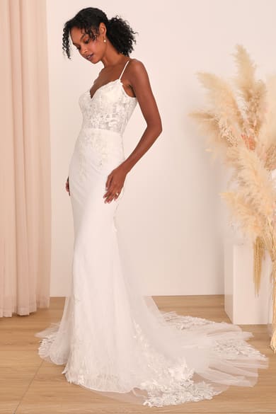 In Amazement White Tulle Embroidered Sleeveless Gown