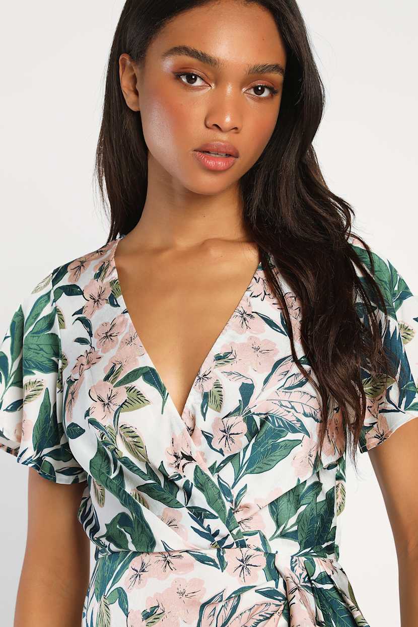 lush short sleeve pleated satin midi dress Short Sleeve Pleated Satin Midi Dress (Women)