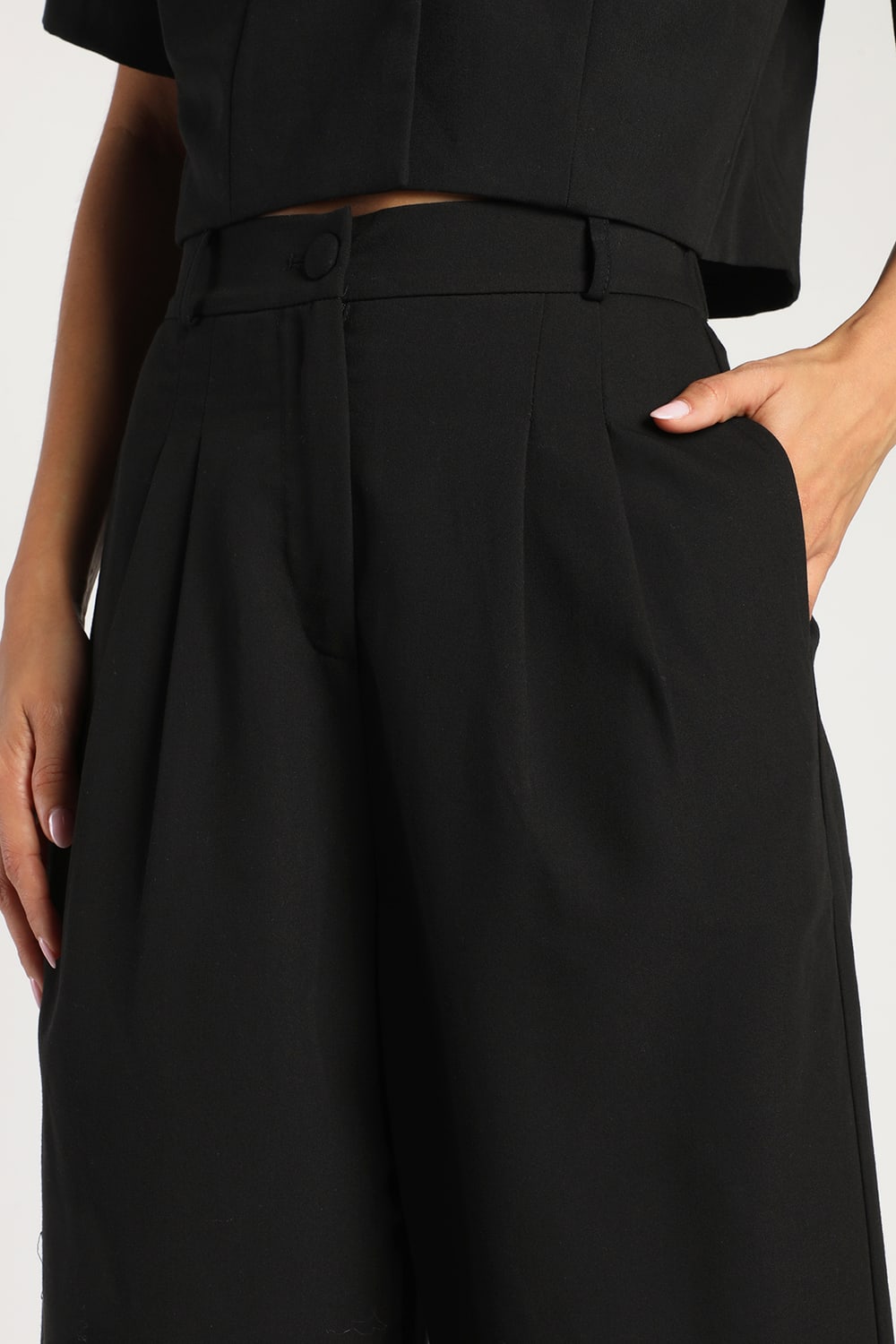 Posh Company Black Pleated High-Waisted Trouser Pants