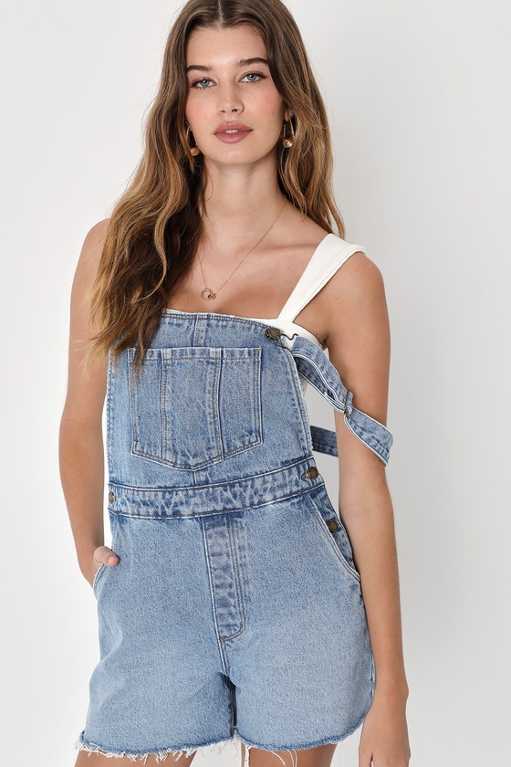 ROLLA'S ORIGINAL SHORT LIGHT WASH DENIM OVERALLS