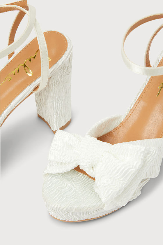 Lilsa White Bow Platform Ankle Strap Heels - thumbnail 4