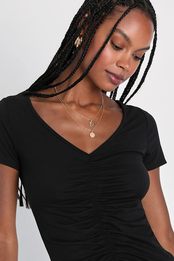 Trendy Stunner Black Short Sleeve Ruched Top 3