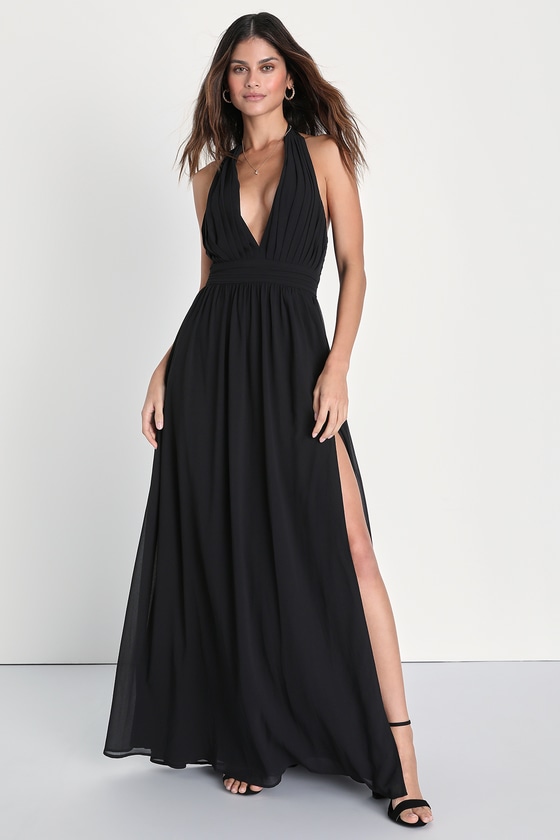 Lulus Sultry Spectacle Black Pleated Halter Maxi Dress