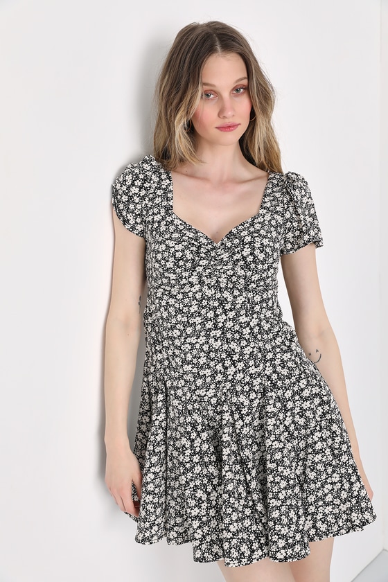 Lulus Here To Adore Black Floral Lace-up Mini Dress