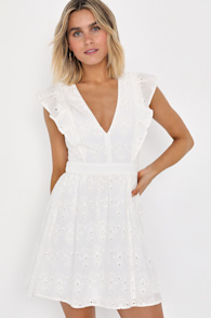 FD571Y: WHITE 1