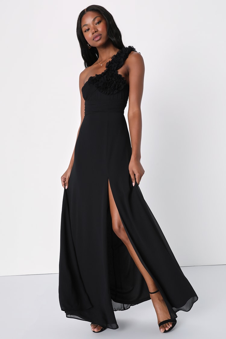 Ruffle Me Down Maxi Dress - Black