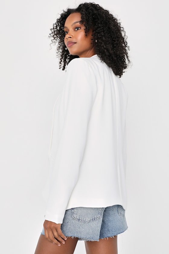 Miss Punctuality White Lightweight Blazer 4