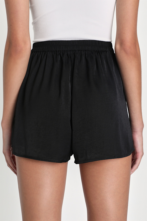 60530L: BLACK 4