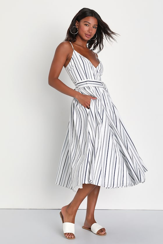 white lace corset dress Strapless Maxi – GlowEllevia Girls Gown Lululemon apparel: These 5 Variant:7