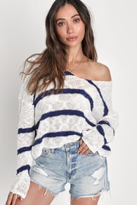 Relaxed Essence Ivory and Blue Striped Loose Knit Sweater Top