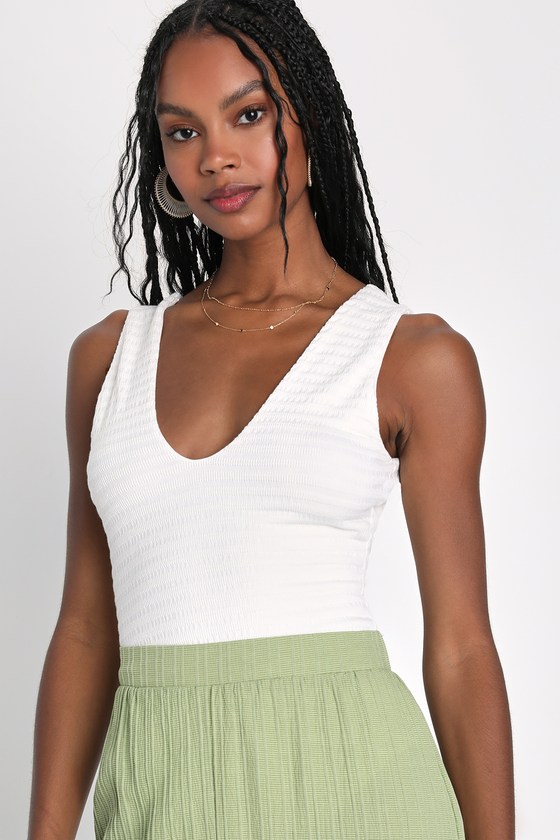 White Textured Bodysuit - Scoop Neck Bodysuit - Sleeveless Top - Lulus