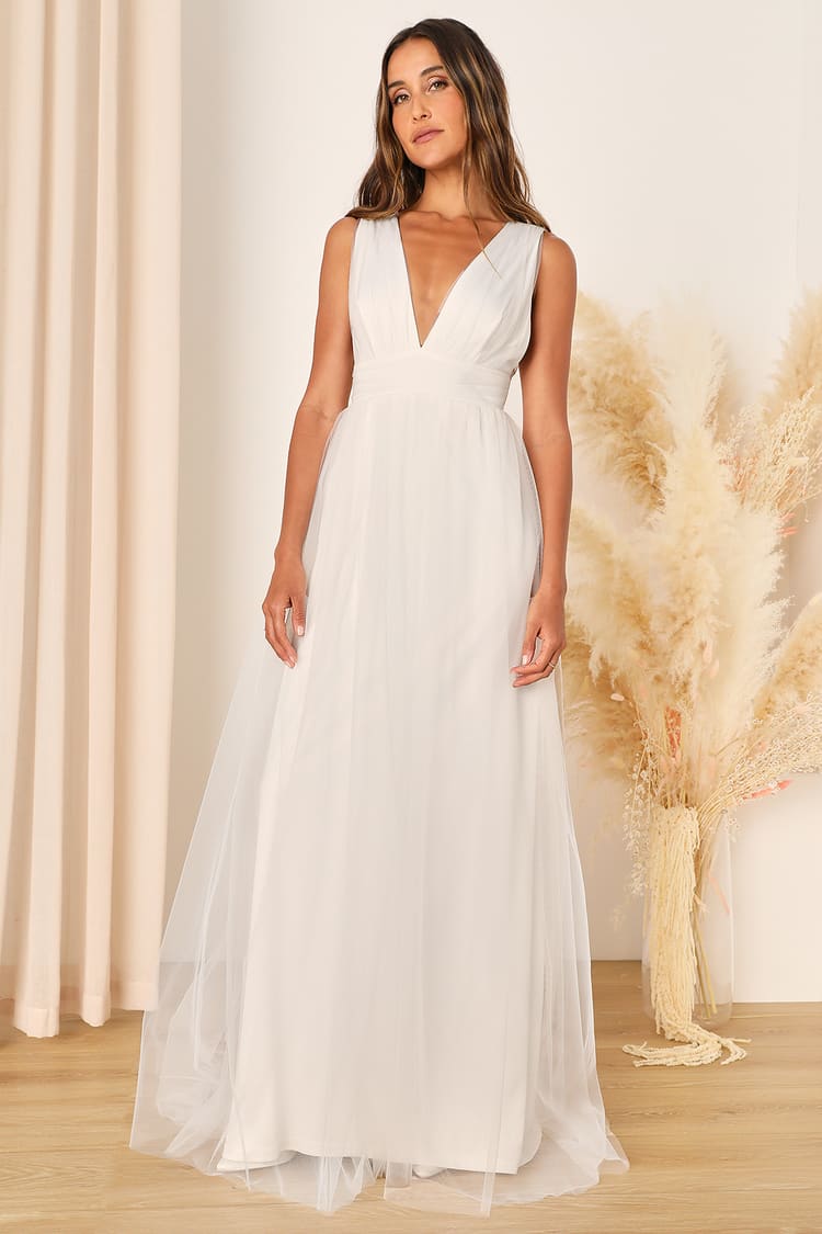 White Tulle Sleeveless Maxi Dress | Womens | 2x (Available in 3X, 1X, M, L) | 100% Polyester | Lulus