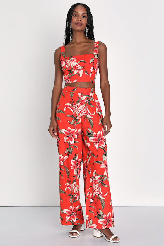 SET8263: BRIGHT RED/RED/IVORY 3