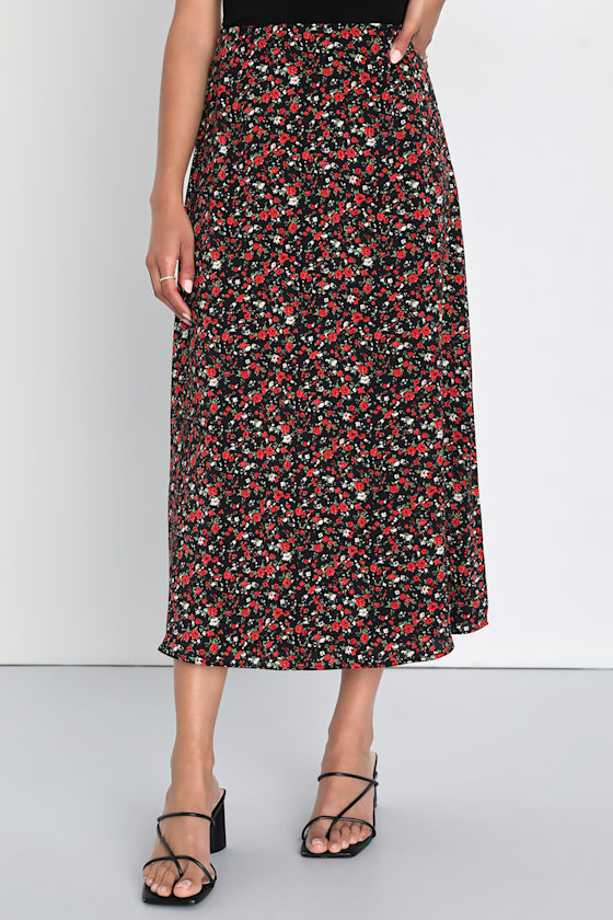 EBS71437: BLACK/RED/IVORY 2