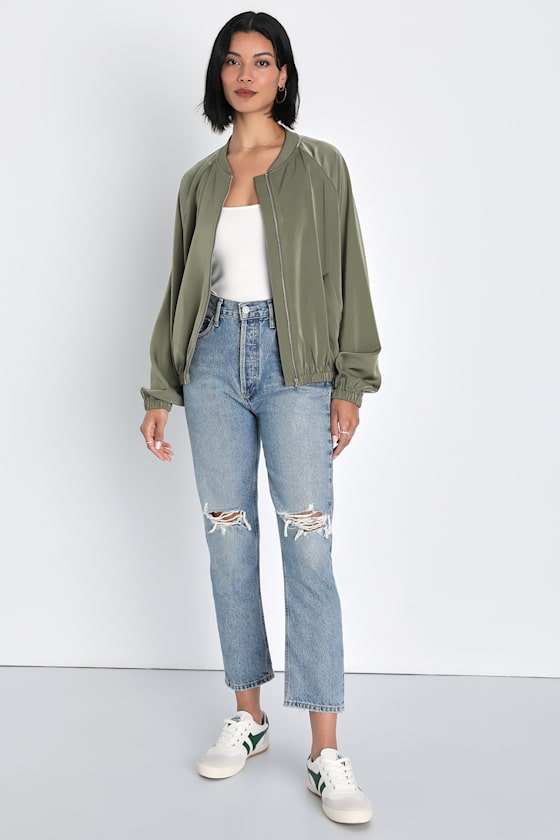 EBT71593: OLIVE 2