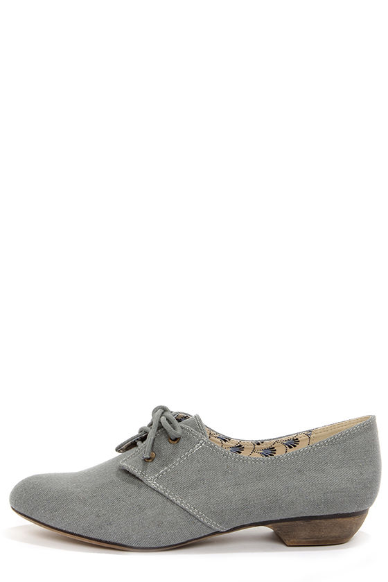 cute gray flats