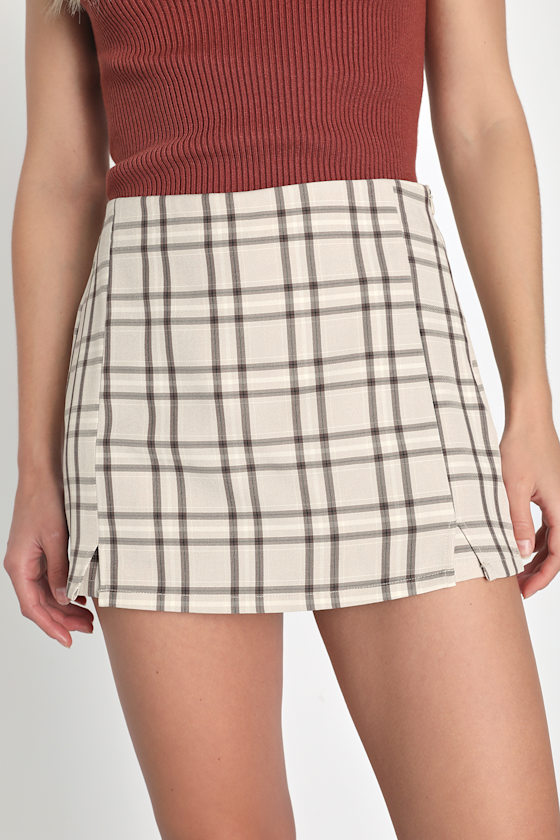 Superlative Sweetie Beige and Brown Plaid Skort