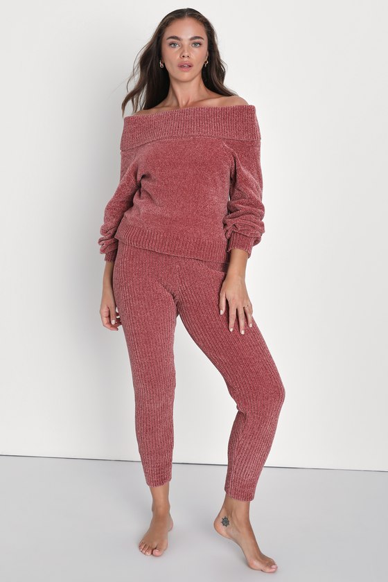 Lulus Cozy Autumn Rusty Rose Chenille Knit Cropped Lounge Pants In Pink