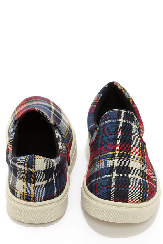 madden girl slip on shoes