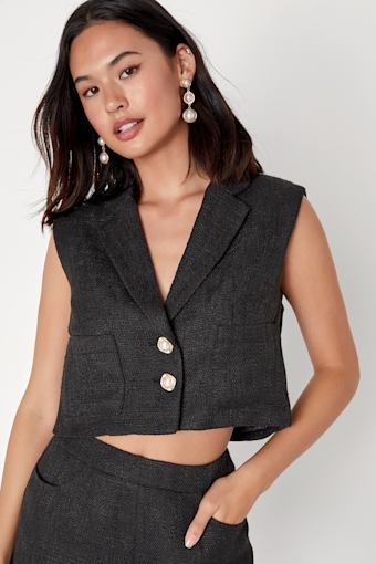 I21J1046: BLACK 1