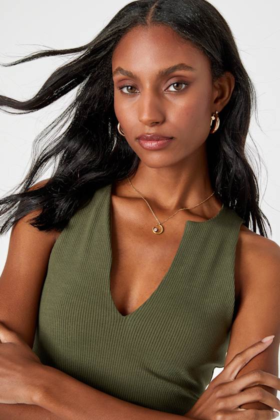 Trendy Endeavor Olive Green Ribbed Notched Tank Top - thumbnail 4