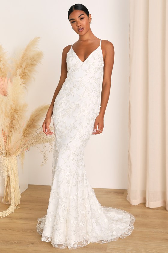 Lulus Vow To Wow White 3d Floral Applique Sequin Maxi Dress