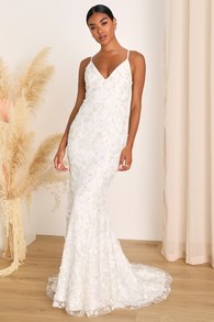 Vow to Wow White 3D Floral Applique Sequin Maxi Dress