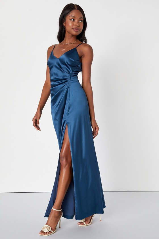 Deep v backless pleated slip sales party dress
