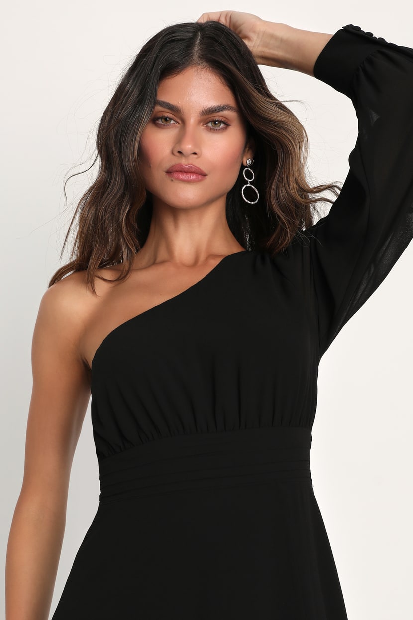 Black One-Shoulder Long Sleeve Maxi Dress | Womens | X-Small | 100% Polyester | Lulus | Homecoming | Holiday Dresses | Prom