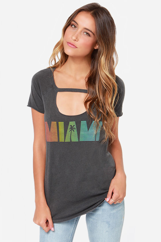 Chaser Miami Distressed Grey Tee