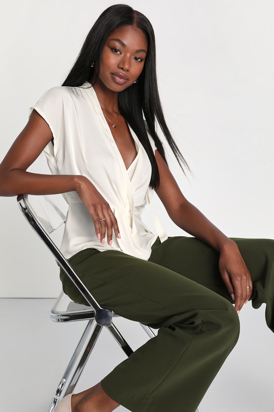 Chic Ivory Short Sleeve Top - Twist-Front Top - Tie-Front Top - Lulus