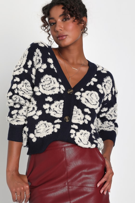 EW31811BR: NAVY/ IVORY 1