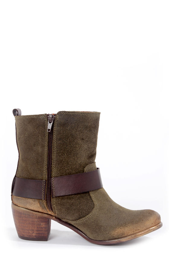 Sixtyseven Baxter Suoil Oliva Green Suede Belted Ankle Boots 159.00