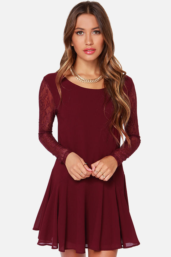 wine red dress what color shoes