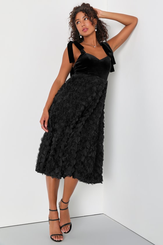 Lulus Extravagant Aesthetic Black Velvet Rosette Tie-strap Midi Dress