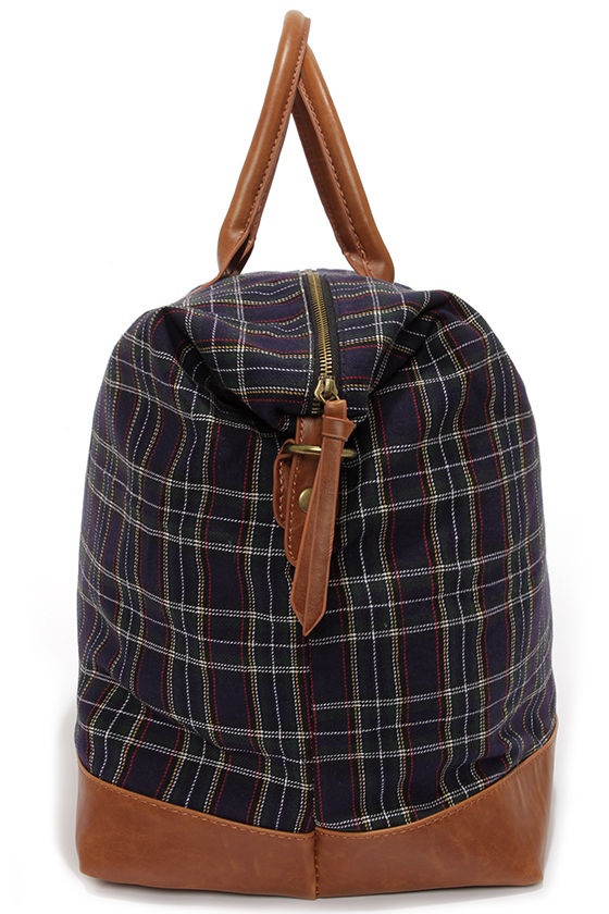 navy blue weekender bag