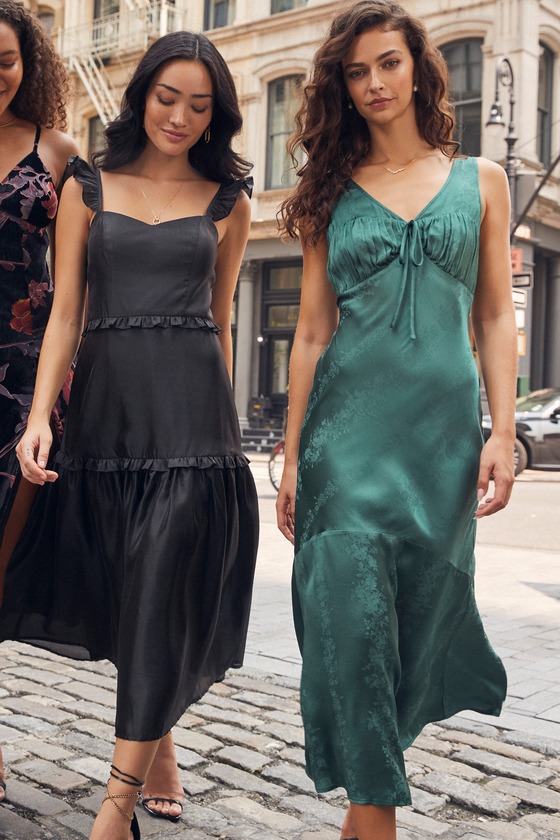 Sunia Midi Shirt Dress in Emerald Floral Satin