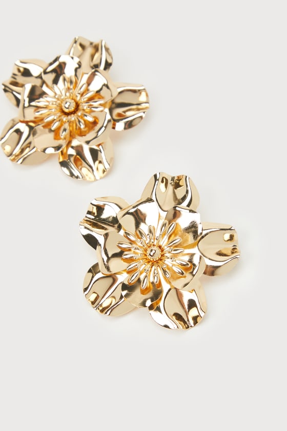 Iris Statement Flower Earring in Soft Gold main image 1
