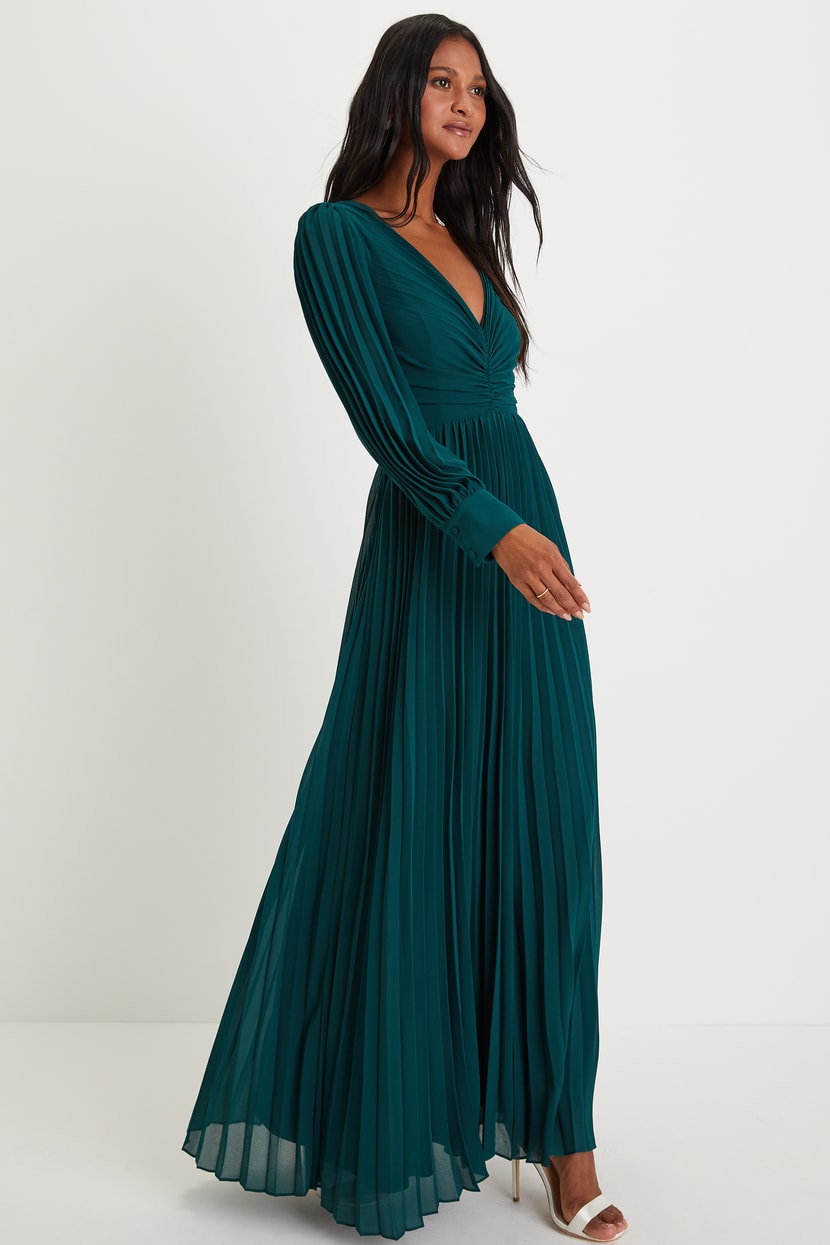 Sophisticated Grace Emerald Green Pleated Long Sleeve Maxi Dress