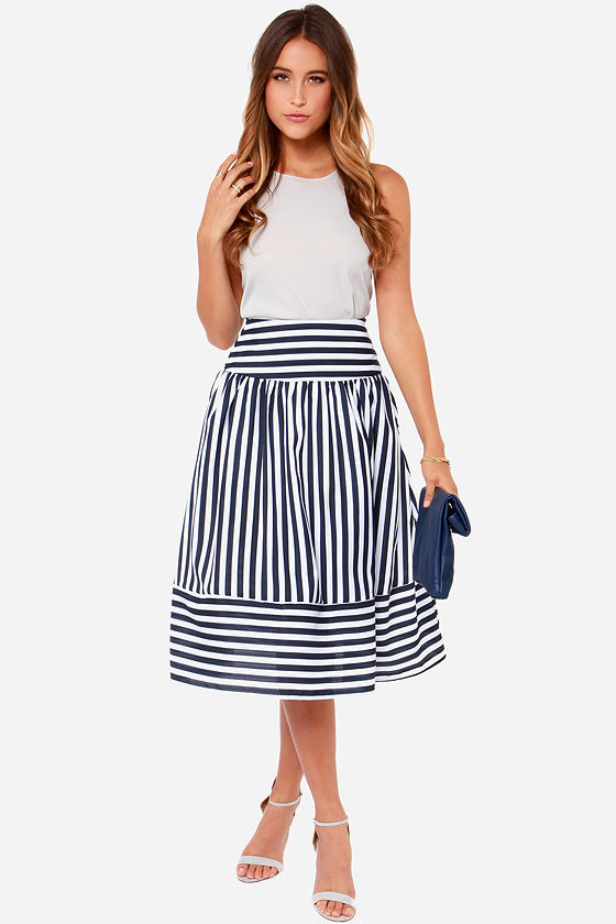 navy and white striped skirt outfit