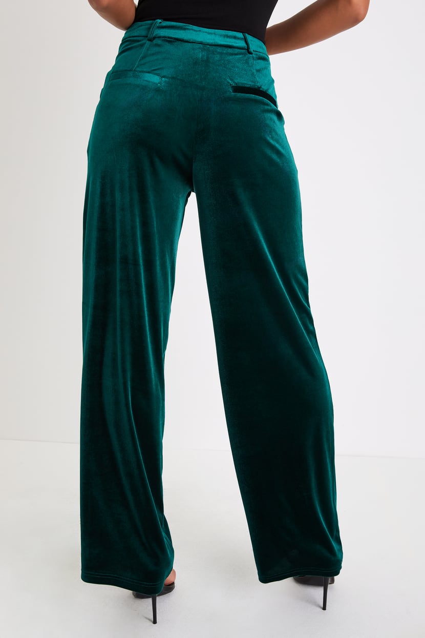 Lulus | Green Posh Idea Emerald Velvet High-Rise Straight Leg Trouser Pants | Womens | Medium (Available in XXL, XXS, XS, S, L, XL) | Polyester/Spand Lulus | Green Posh Idea Emerald Velvet High-Rise Straight Leg Trouser Pants | Womens | Medium (Available in XXL, XXS, XS, S, L, XL) | Polyester/Spand