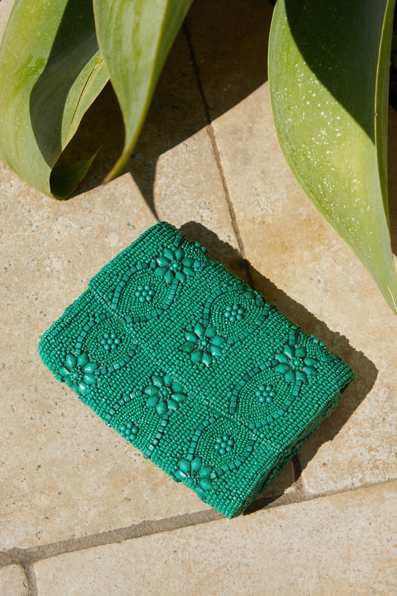 Fabulous Aura Green Beaded Clutch 7