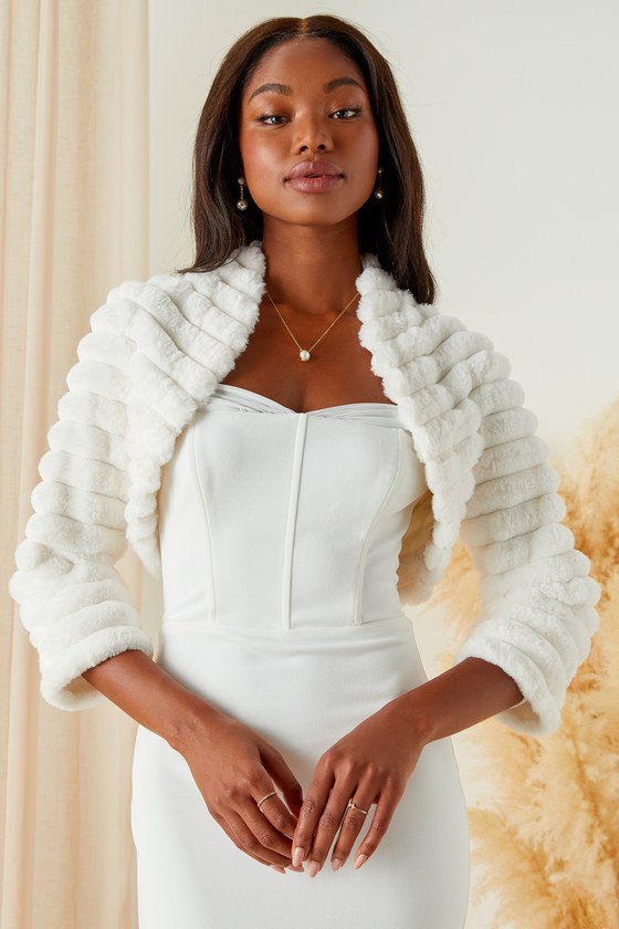 JW7343J: IVORY 4