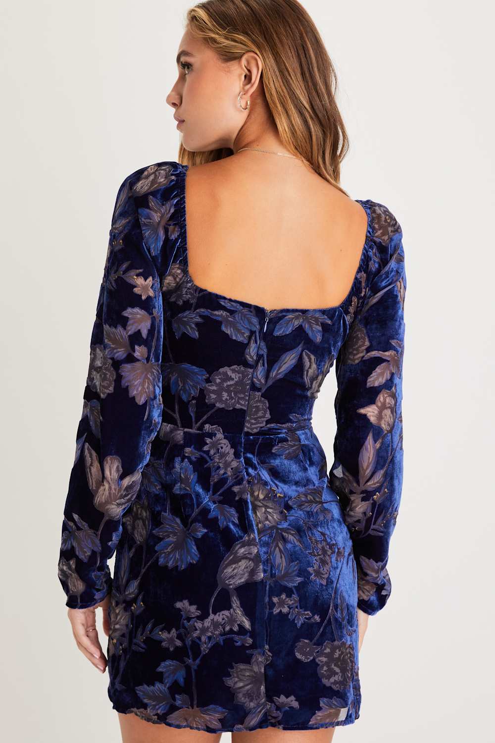 Cute Dresses, Tops, Shoes & Clothing for Women