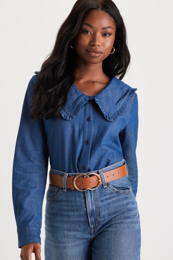 All : Row Simple Excellence Medium Wash Chambray Chelsea Collar Top In Blue
