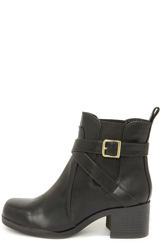City Classified Lawler Black Ankle Boots