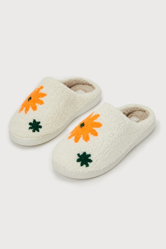 Cozi Cream Floral Shearling Slippers 1