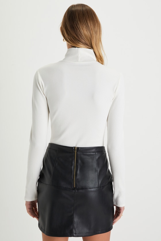 Edgy Expression Black Vegan Leather Mini Skirt 8