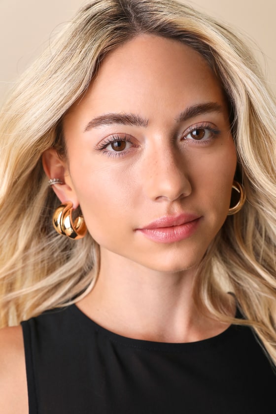 Lulus Twice The Charisma Gold Overlapping Layered Hoop Earrings