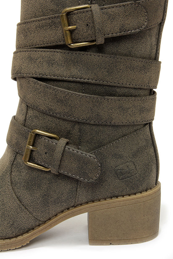 olive colored women's boots